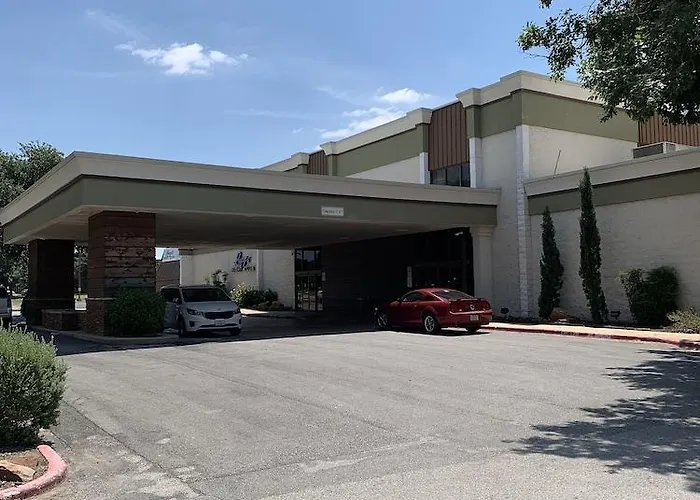 Doubletree By Hilton Worth South Hotel Fort Worth