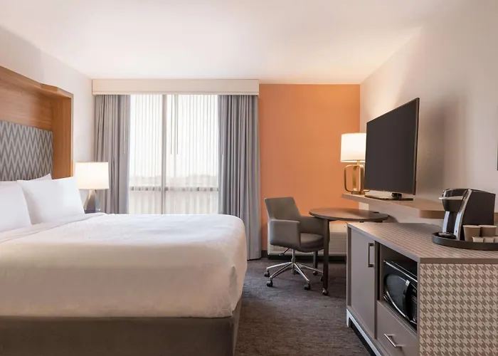 Doubletree By Hilton Worth South Fort Worth