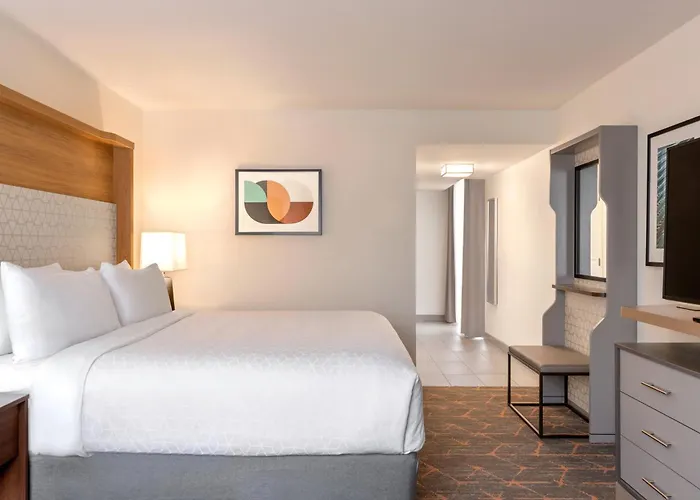 Doubletree By Hilton Worth South 4* Fort Worth