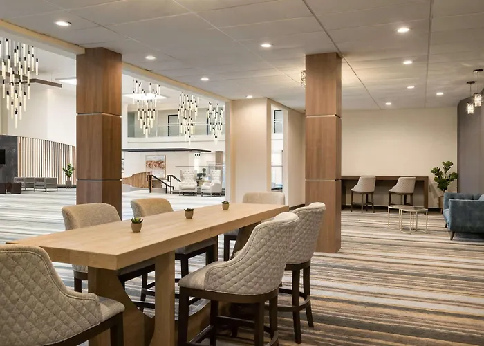 Doubletree By Hilton Worth South 4*