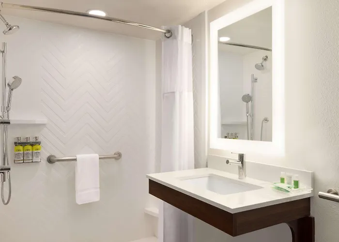 Doubletree By Hilton Worth South 4*