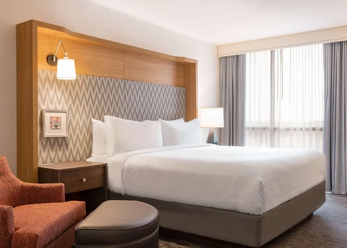 Doubletree By Hilton Worth South Hotel 4*