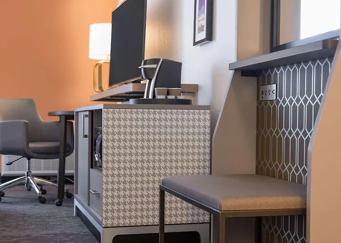 Doubletree By Hilton Worth South Fort Worth