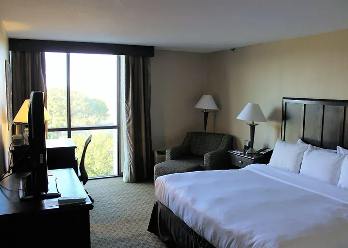 Doubletree By Hilton Worth South Hotel 4*